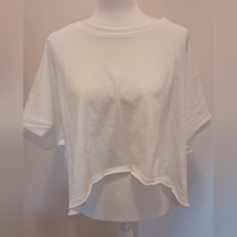 NWOT Current Terra Size M Chic Bright White Women's Crop Top